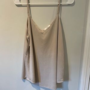 Layering loose tank